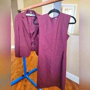 Theory Classic Power Sleeveless Dress and Two Button Jacket Size 4 Flaws